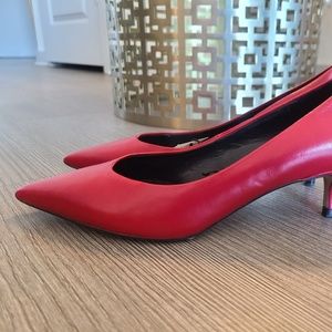 Zara Red Pointed Shoes Brand NEW!!